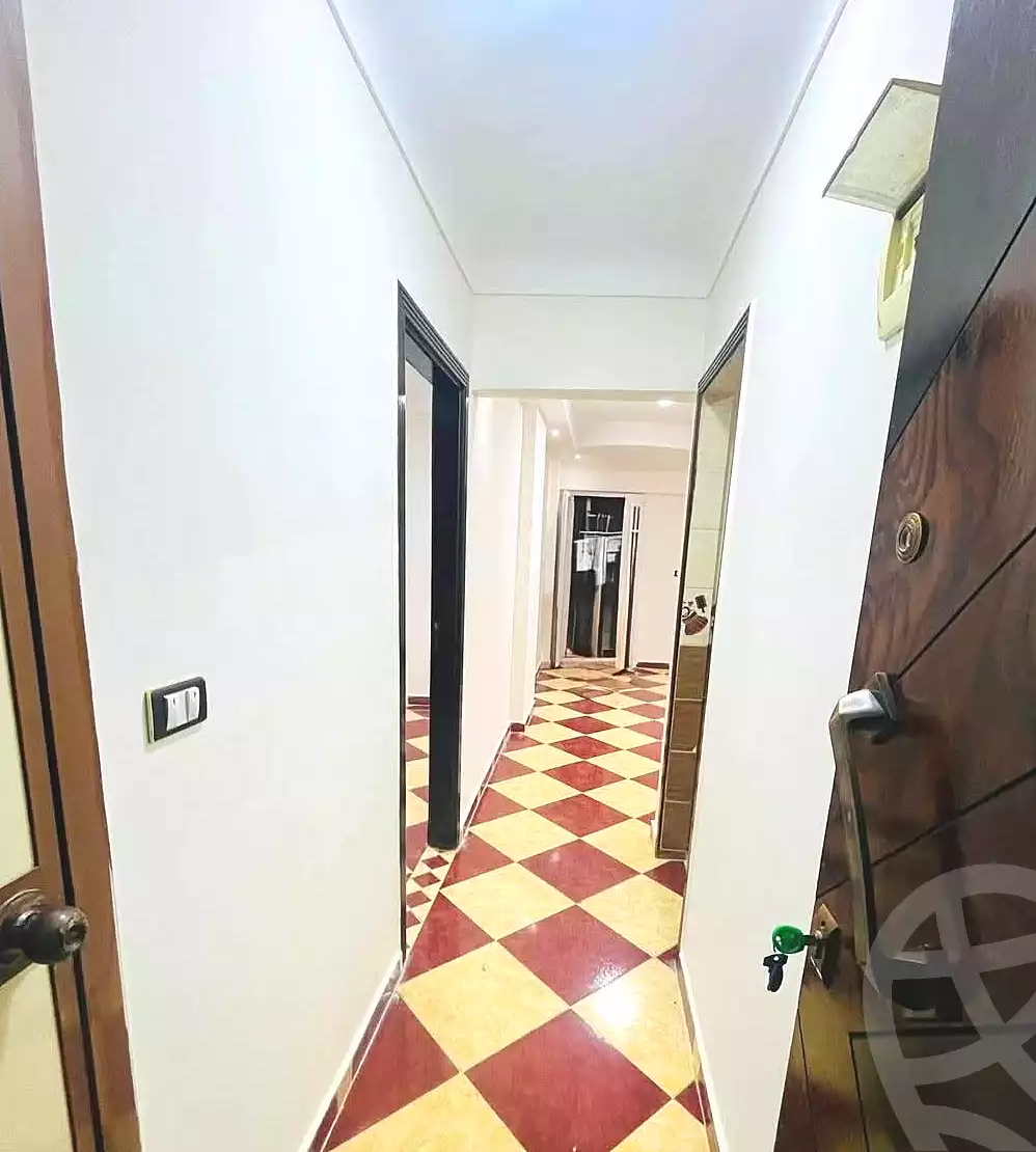 https://aqarmap.com.eg/ar/listing/7124304-for-sale-alexandria-lsywf-el-falki