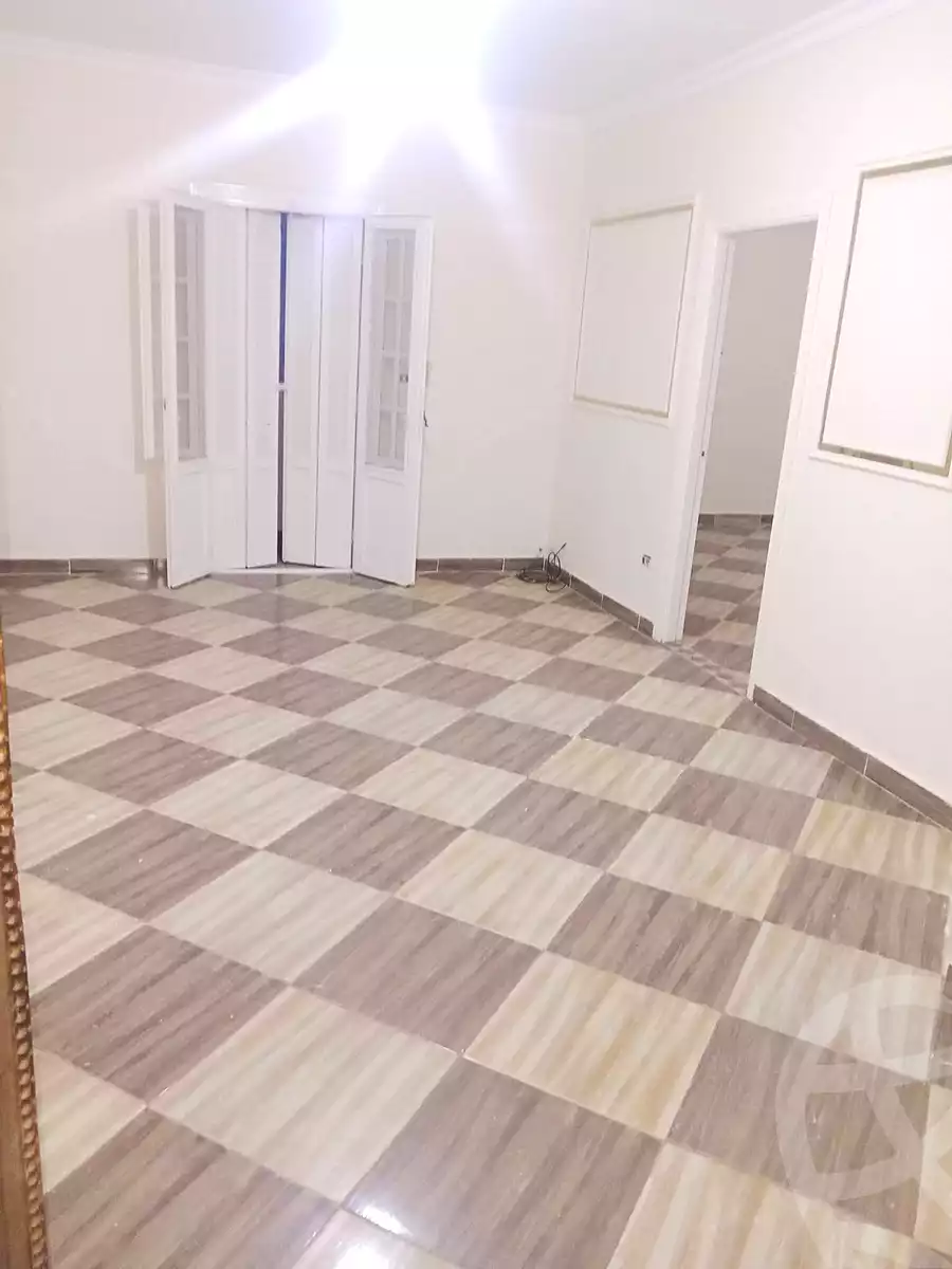 https://aqarmap.com.eg/ar/listing/7124318-for-sale-alexandria-sydy-bshr-sydy-bshr-qbly