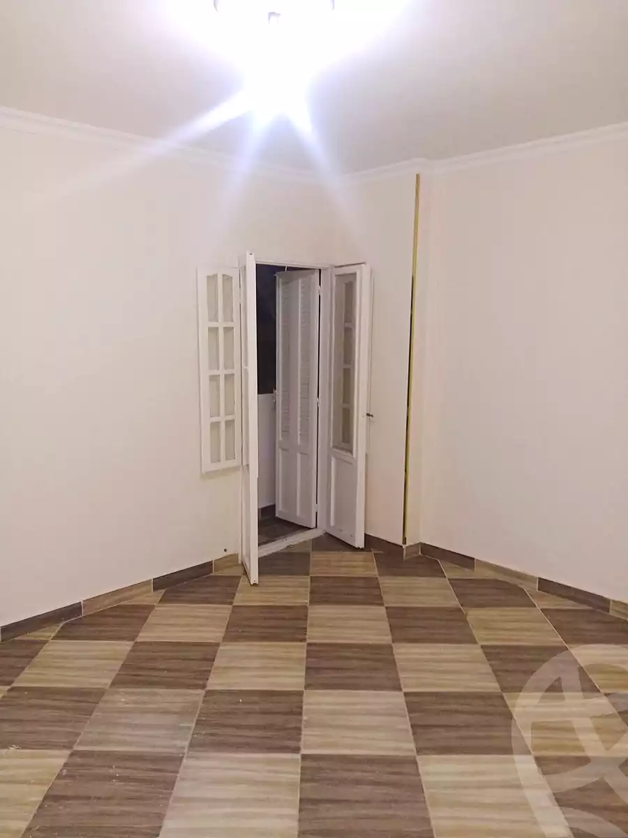 https://aqarmap.com.eg/ar/listing/7124318-for-sale-alexandria-sydy-bshr-sydy-bshr-qbly