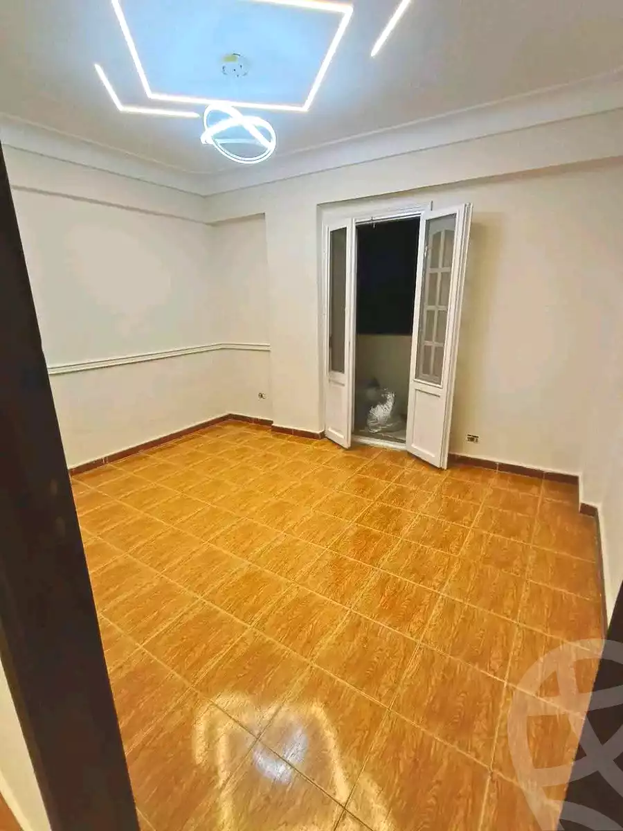 https://aqarmap.com.eg/ar/listing/7124351-for-sale-alexandria-lsywf-el-falki