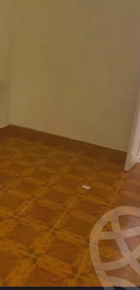 https://aqarmap.com.eg/ar/listing/7124390-for-sale-cairo-el-zaher-el-zaher-square
