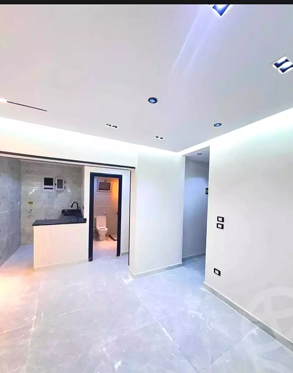 https://aqarmap.com.eg/ar/listing/7124624-for-sale-alexandria-al-agamy-lbytsh-bianchiii