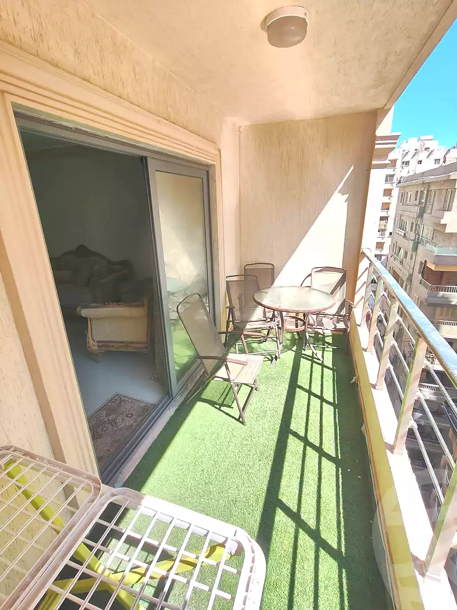https://aqarmap.com.eg/en/listing/7124658-for-sale-alexandria-el-asafra-l-sfr-bhry