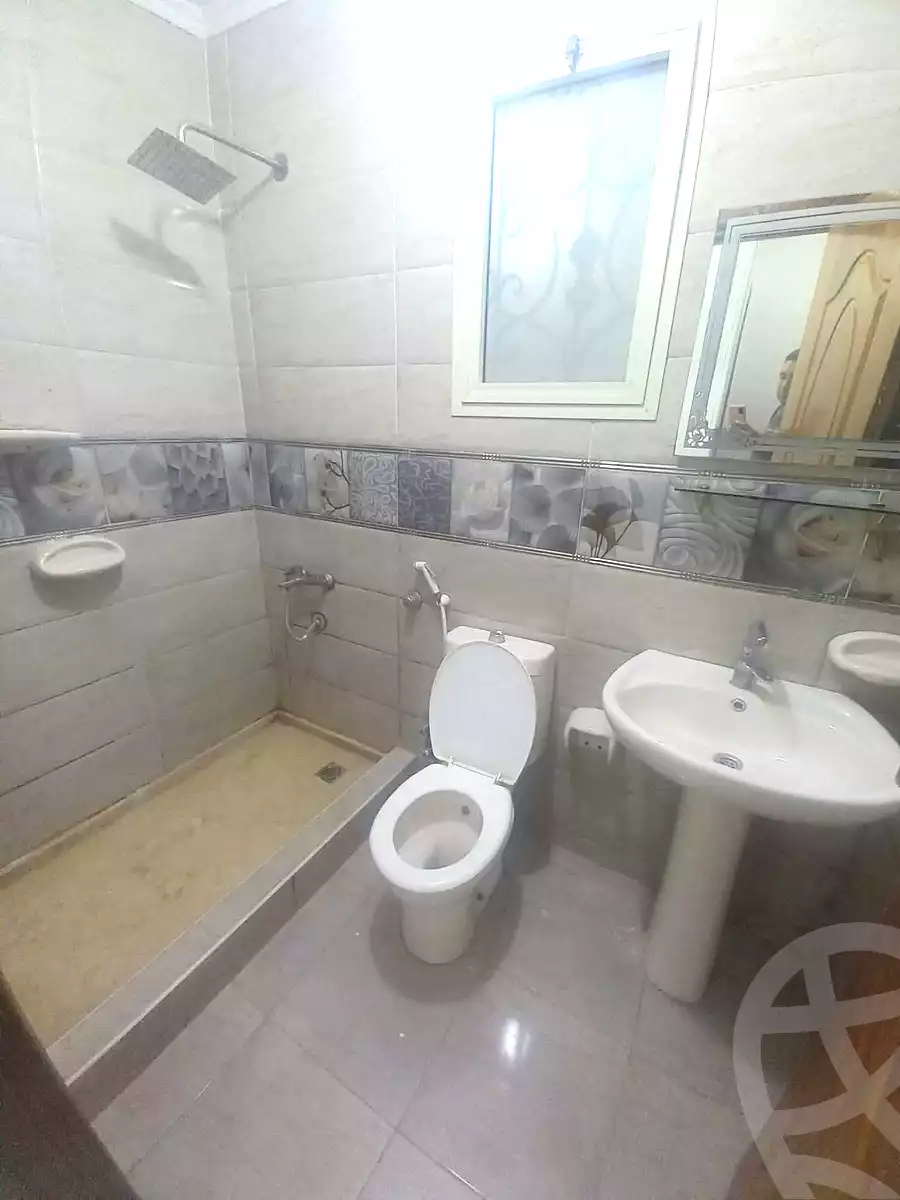 https://aqarmap.com.eg/ar/listing/7124695-for-sale-alexandria-sydy-bshr-sydy-bshr-bhry