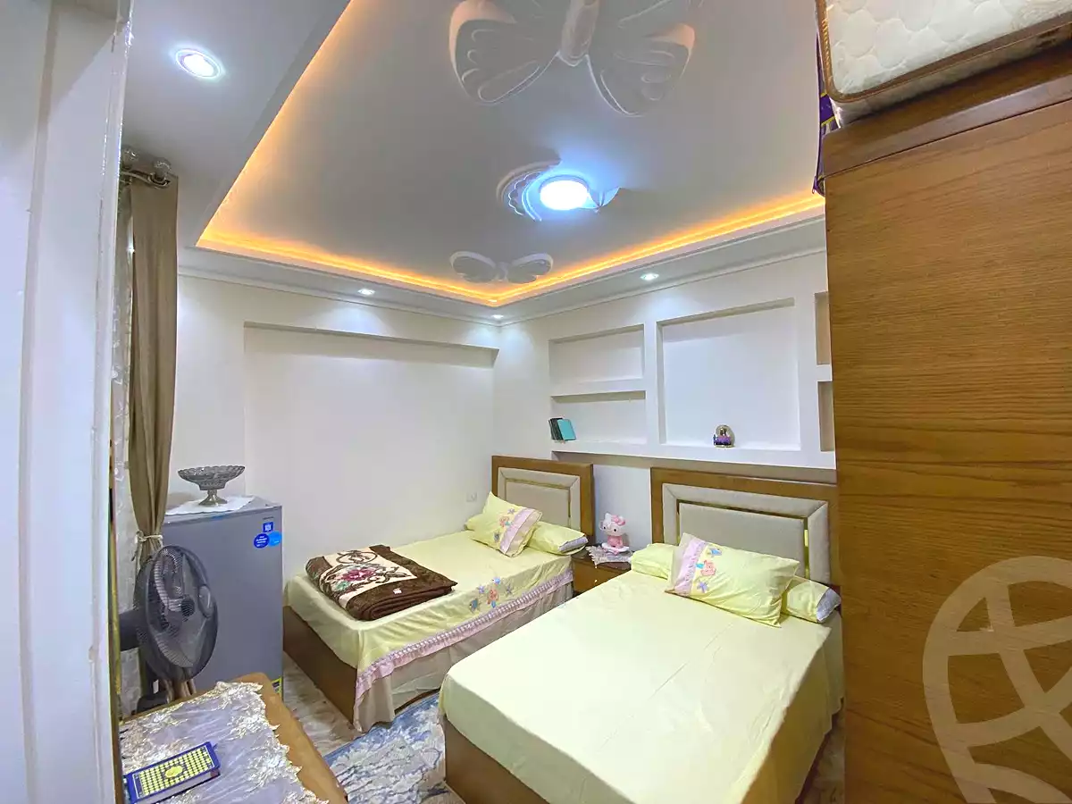 https://aqarmap.com.eg/ar/listing/7124739-for-sale-alexandria-bw-qyr-street-25