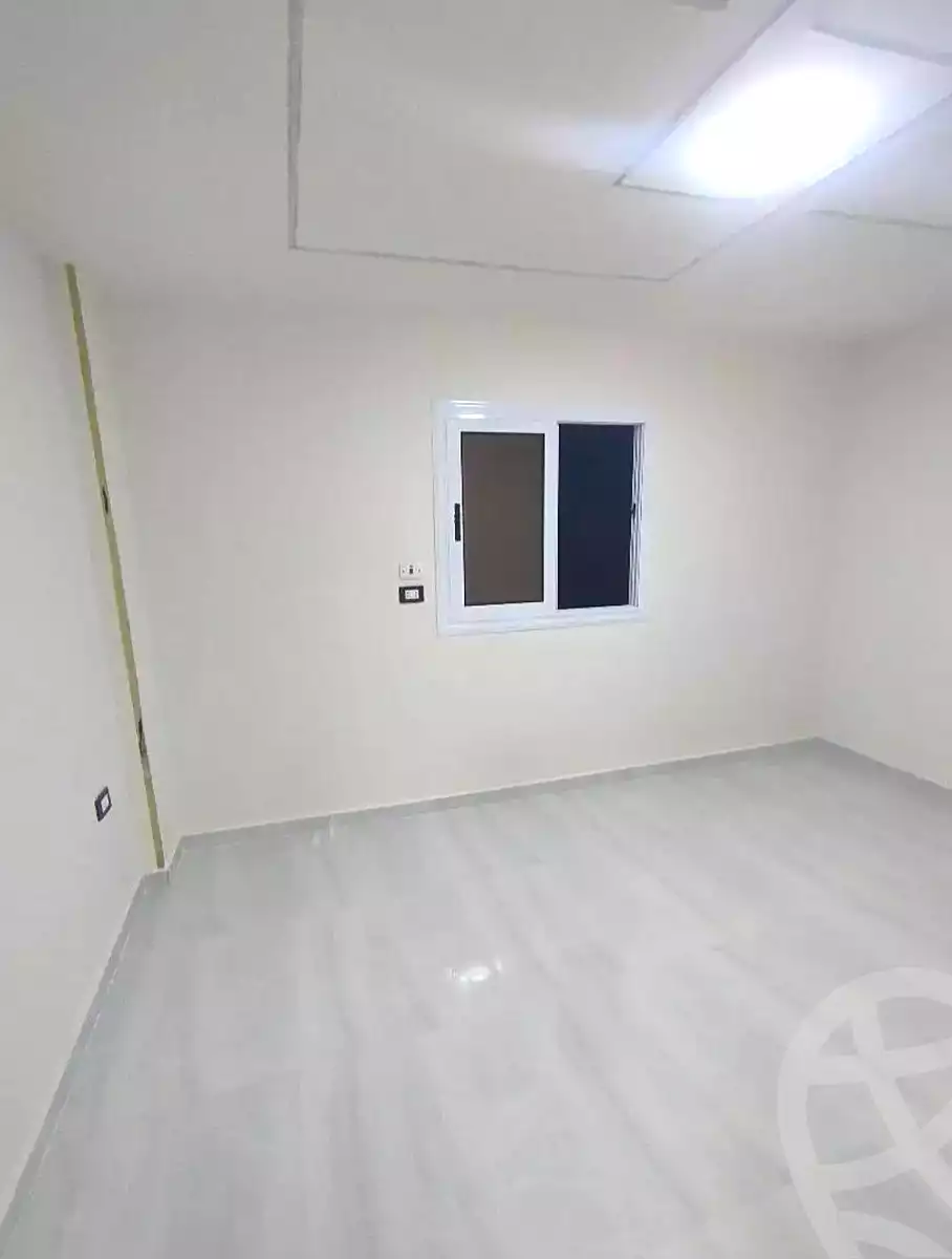 https://aqarmap.com.eg/ar/listing/7124839-for-sale-alexandria-el-mandara-shr-jml-bd-lnsr