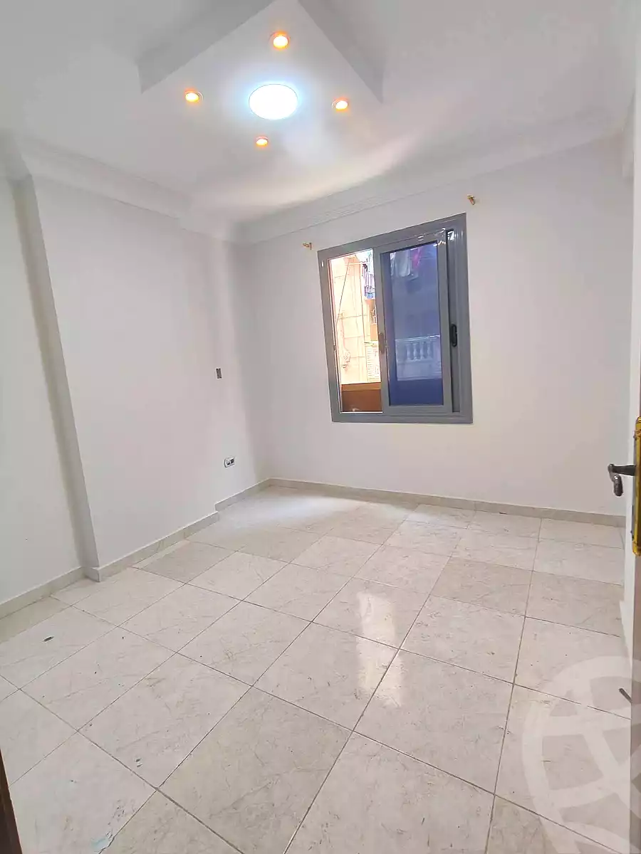 https://aqarmap.com.eg/ar/listing/7124939-for-rent-alexandria-sydy-bshr-sydy-bshr-bhry-khalil-hamada-st