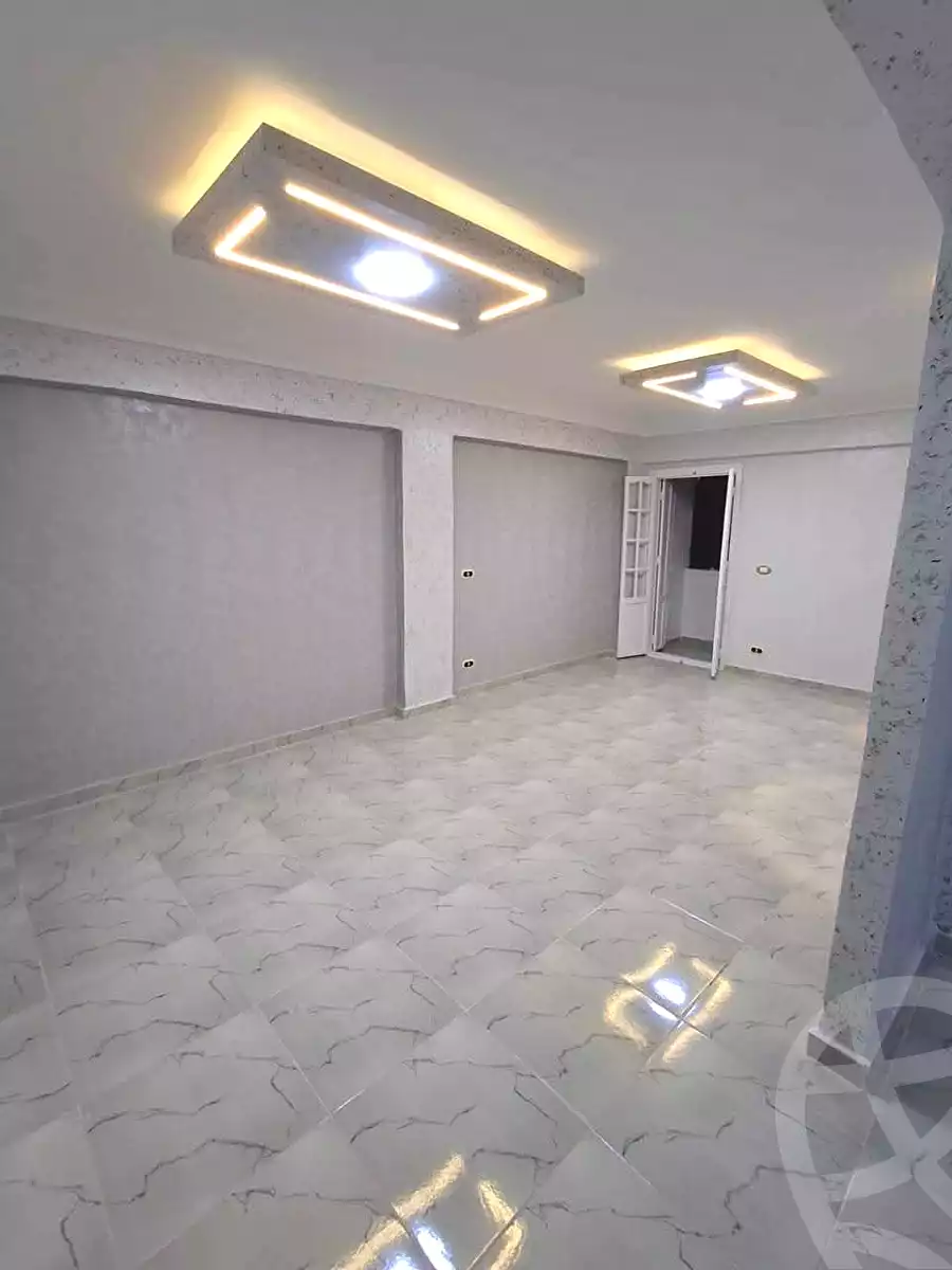 https://aqarmap.com.eg/ar/listing/7125324-for-sale-alexandria-lsywf-el-falki