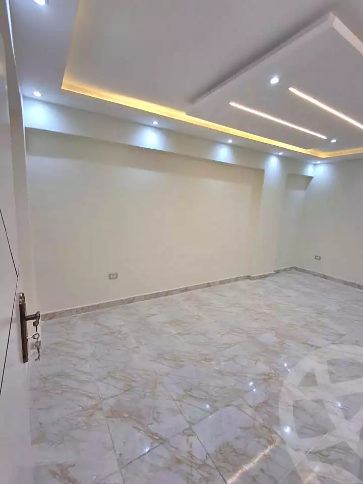 https://aqarmap.com.eg/en/listing/7125371-for-sale-alexandria-lsywf-el-falki