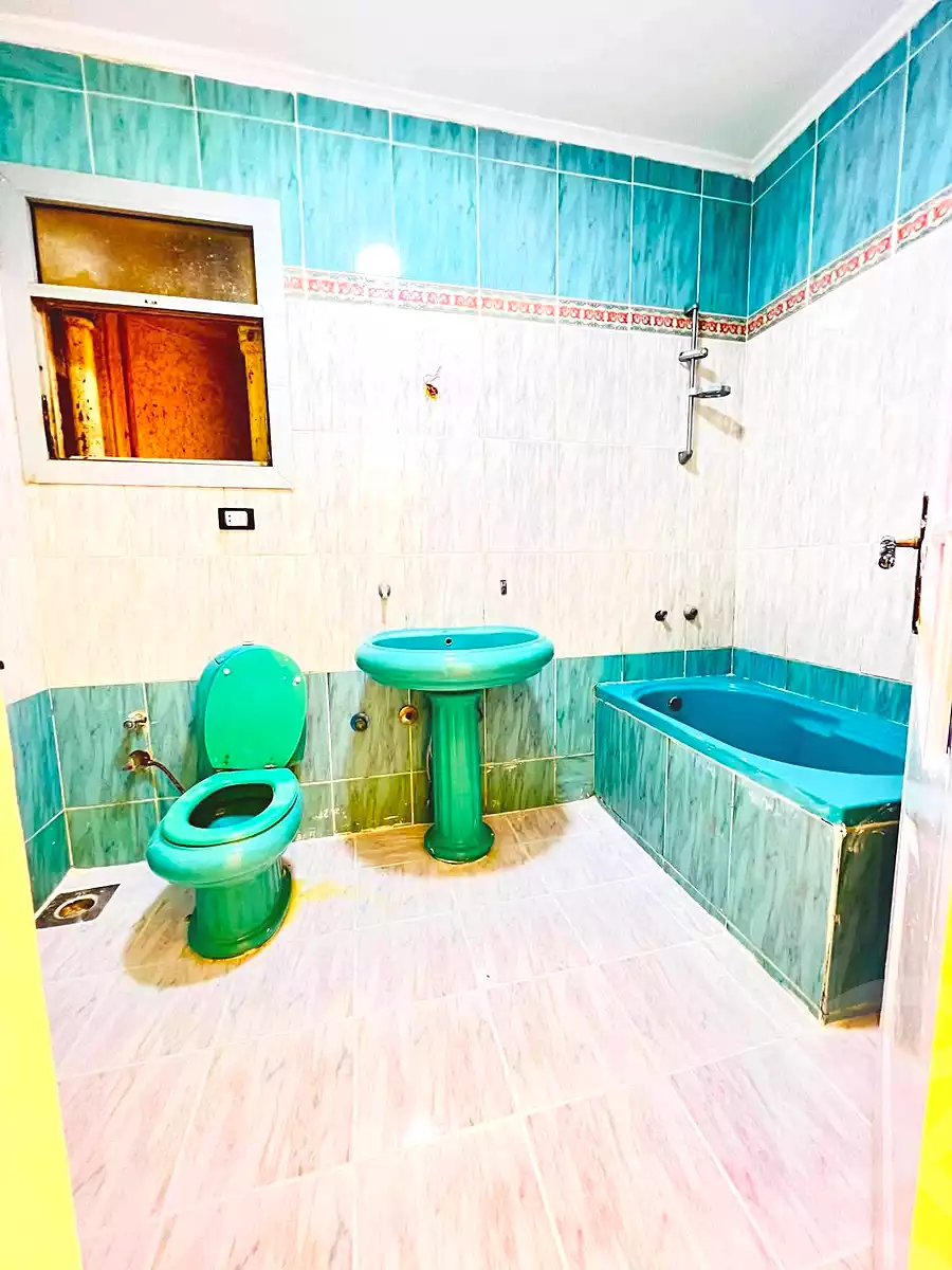 https://aqarmap.com.eg/en/listing/7125391-for-sale-alexandria-al-agamy-shataa-el-nakheel