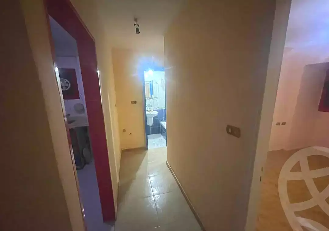 https://aqarmap.com.eg/en/listing/7125406-for-rent-alexandria-ganaklis-shr-mrtdy-bsh