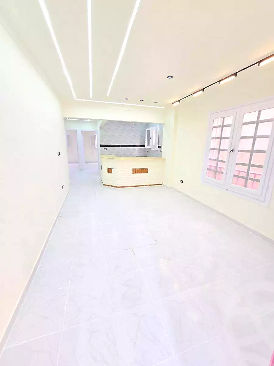 https://aqarmap.com.eg/ar/listing/7125686-for-sale-alexandria-al-agamy-shataa-el-nakheel