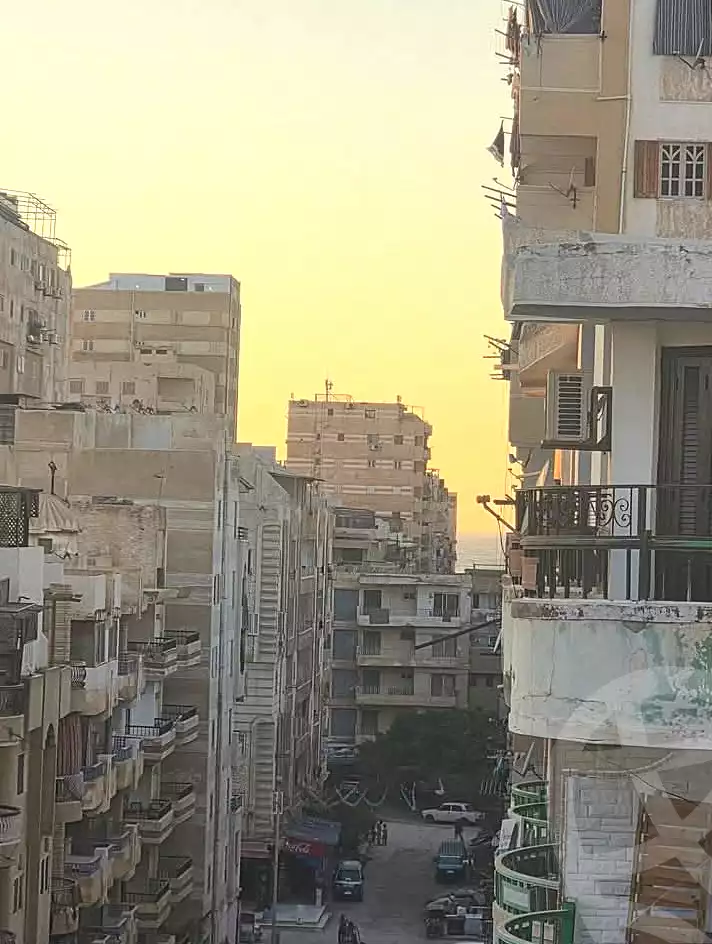 https://aqarmap.com.eg/en/listing/7125789-for-sale-alexandria-al-agamy-shataa-el-nakheel-street-37