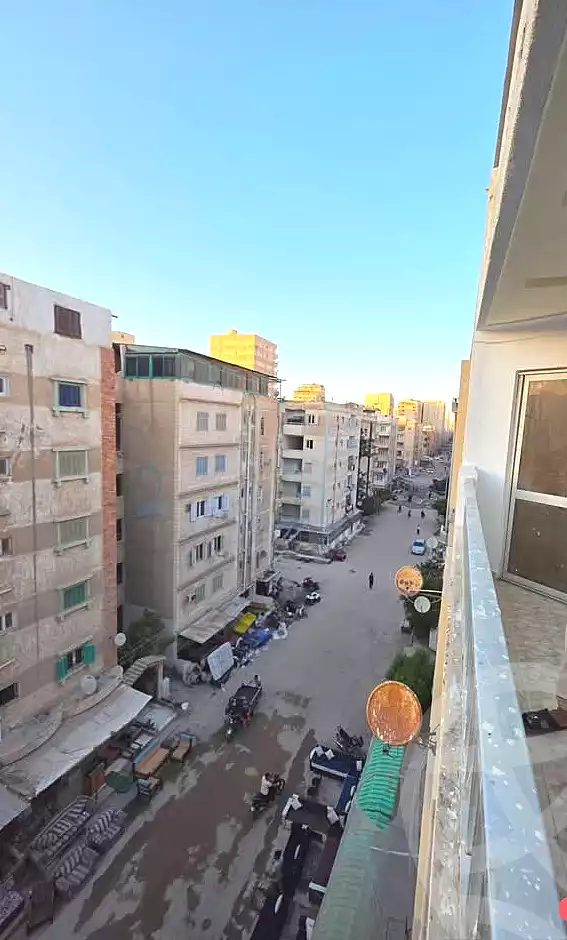https://aqarmap.com.eg/en/listing/7125789-for-sale-alexandria-al-agamy-shataa-el-nakheel-street-37