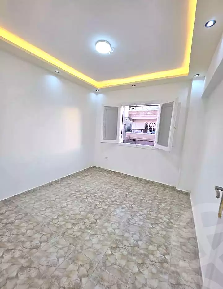 https://aqarmap.com.eg/en/listing/7125789-for-sale-alexandria-al-agamy-shataa-el-nakheel-street-37