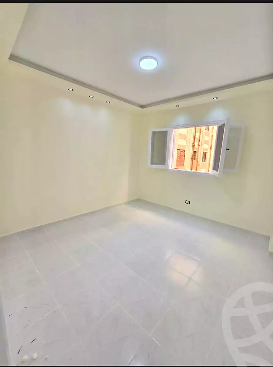 https://aqarmap.com.eg/ar/listing/7125849-for-sale-alexandria-al-agamy-shataa-el-nakheel