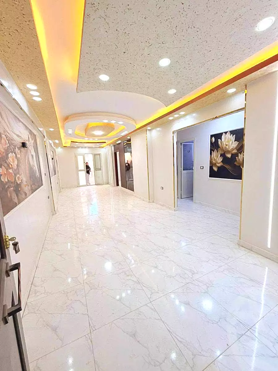 https://aqarmap.com.eg/ar/listing/7126174-for-rent-cairo-elnozha-Streettt-27