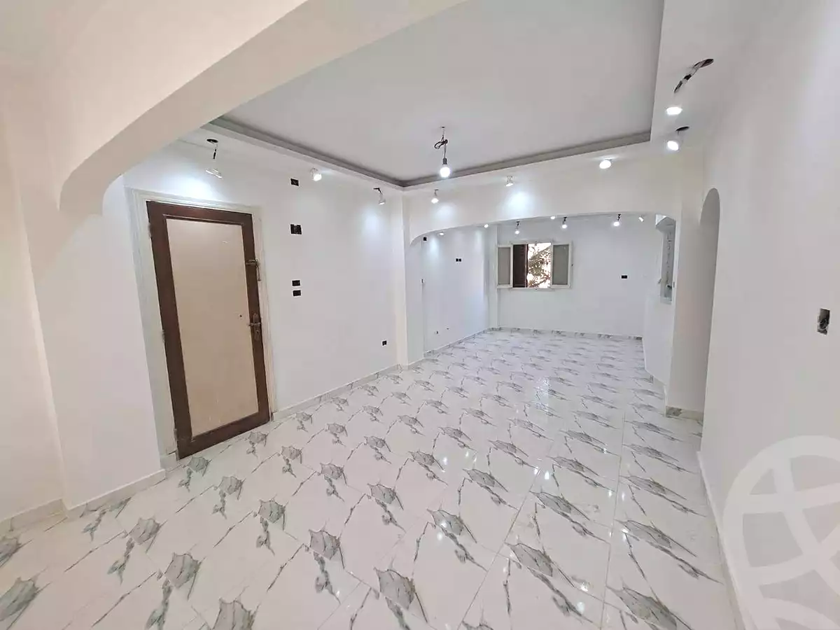 https://aqarmap.com.eg/en/listing/7126281-for-sale-cairo-15th-of-may-mjwr-31
