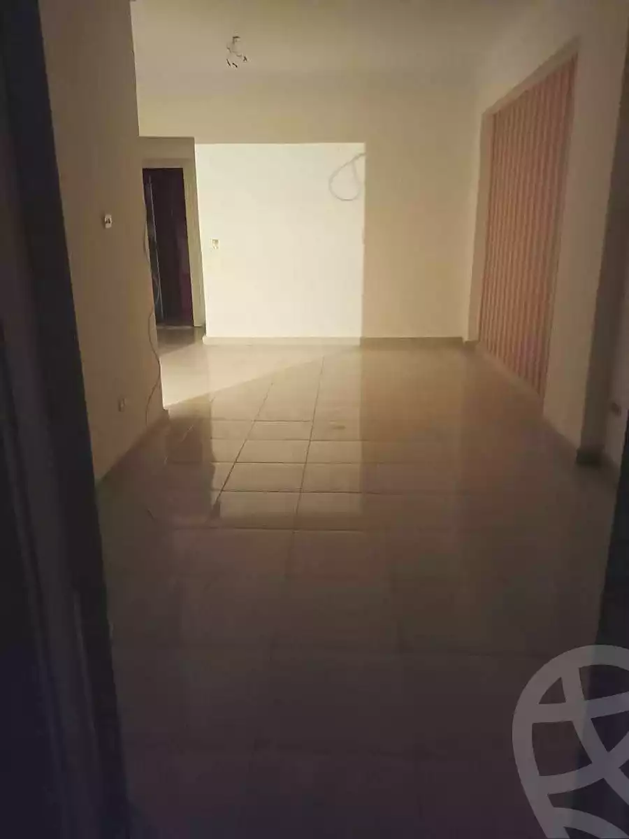 https://aqarmap.com.eg/ar/listing/7126311-for-sale-alexandria-new-miami