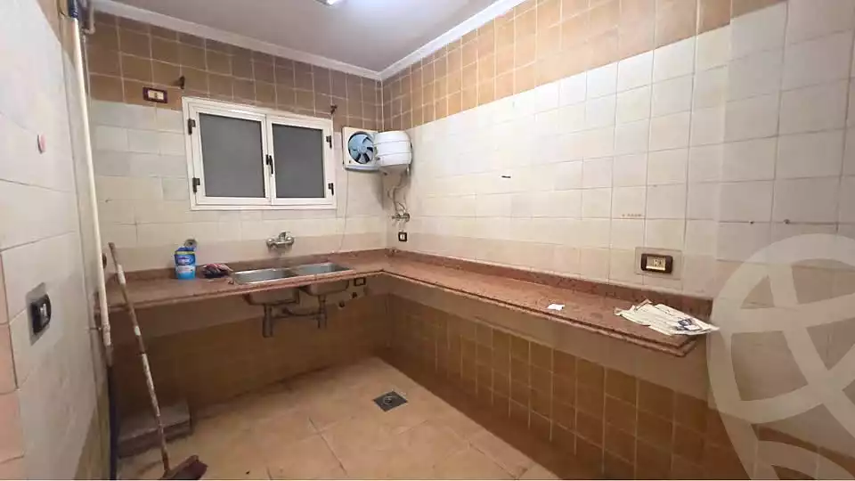 https://aqarmap.com.eg/ar/listing/7126312-for-sale-alexandria-lsywf-gamila-abu-herid-st