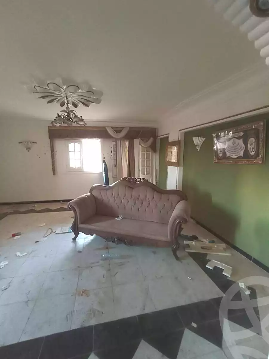 https://aqarmap.com.eg/ar/listing/7126319-for-sale-alexandria-al-agamy-lbytsh-el-hanafeya-st