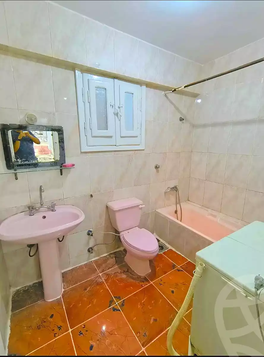 https://aqarmap.com.eg/ar/listing/7126340-for-sale-alexandria-al-agamy-shataa-el-nakheel