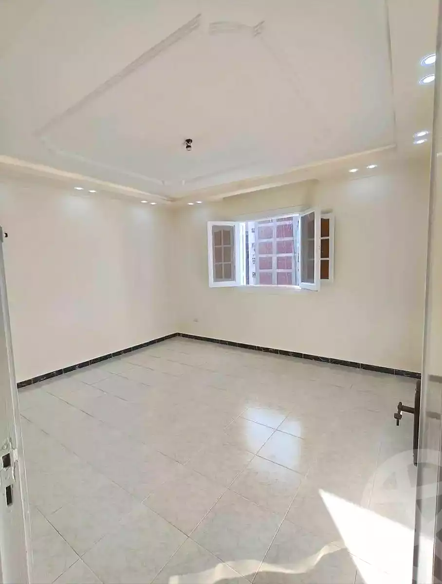https://aqarmap.com.eg/ar/listing/7126365-for-sale-alexandria-sydy-bshr-sydy-bshr-bhry-gamal-abd-el-nasir-st