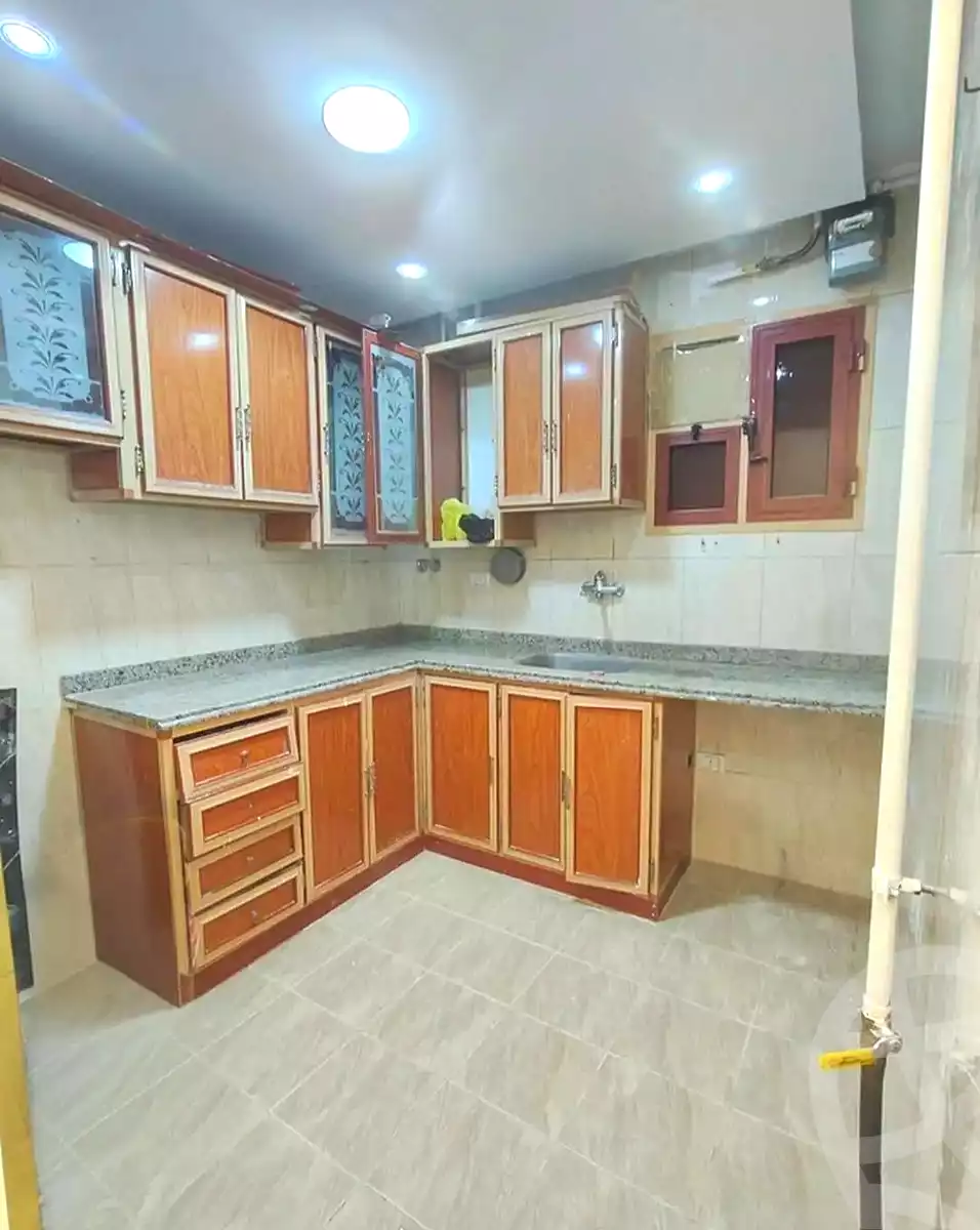 https://aqarmap.com.eg/ar/listing/7126365-for-sale-alexandria-sydy-bshr-sydy-bshr-bhry-gamal-abd-el-nasir-st