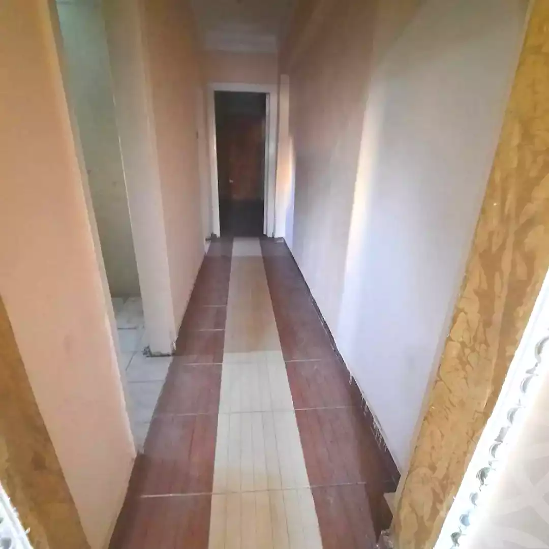 https://aqarmap.com.eg/ar/listing/7126519-for-sale-alexandria-al-agamy-el-hanouvel-al-asdakaa-st