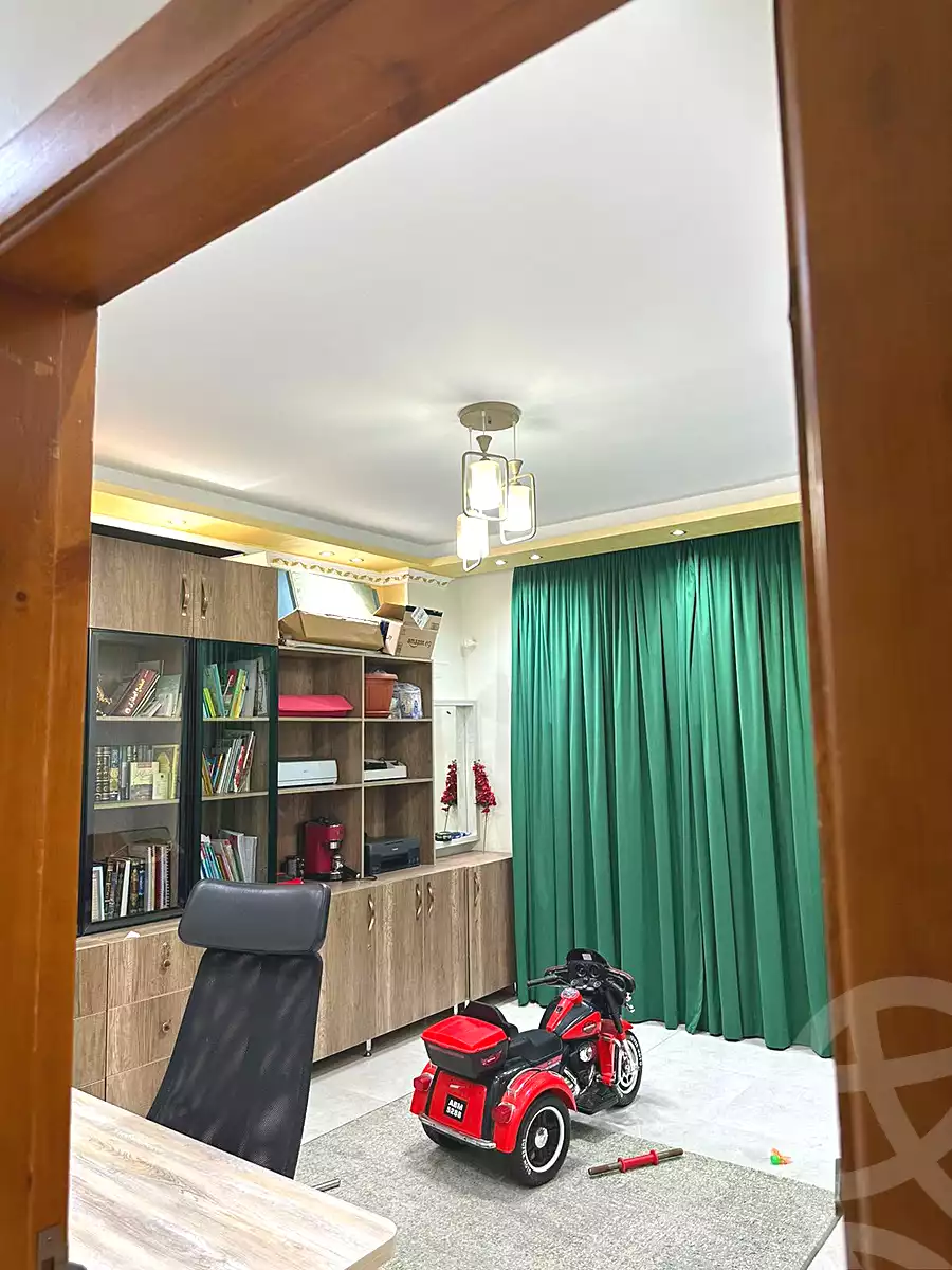https://aqarmap.com.eg/en/listing/7126513-for-sale-cairo-6th-of-october-compounds-high-town