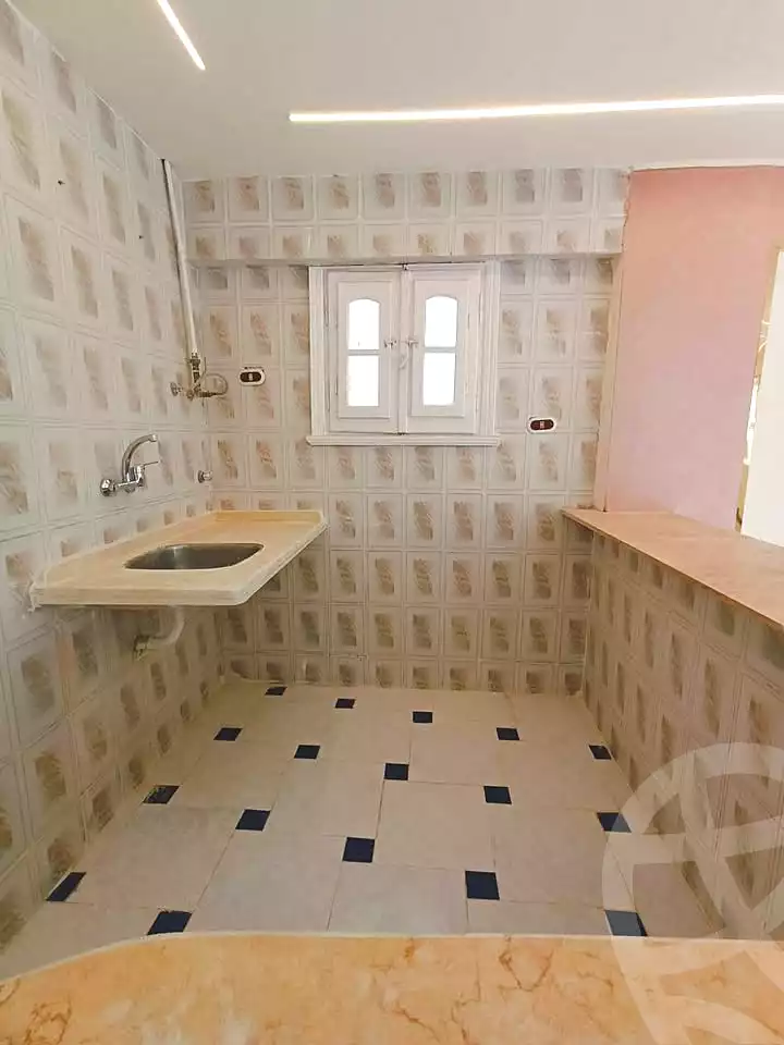 https://aqarmap.com.eg/ar/listing/7126573-for-sale-alexandria-al-agamy-shataa-el-nakheel