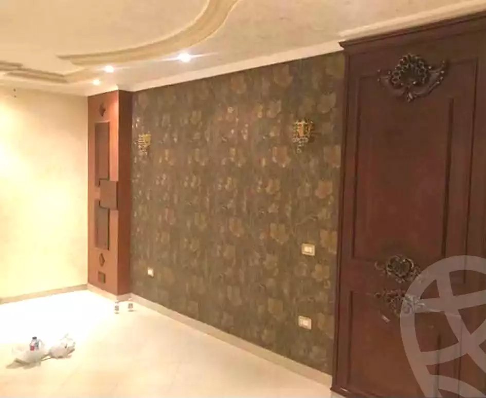 https://aqarmap.com.eg/ar/listing/7126427-for-sale-cairo-el-haram-shareaa-khatem-el-morsalen