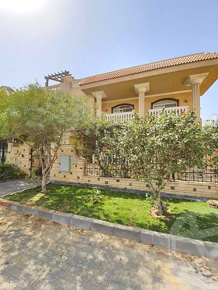 https://aqarmap.com.eg/en/listing/7126741-for-sale-cairo-6th-of-october-compounds-el-safwa