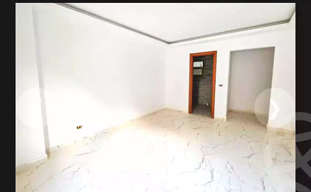 https://aqarmap.com.eg/ar/listing/7126772-for-sale-cairo-new-cairo-compounds-hyde-park-centre-ville-hyde-park