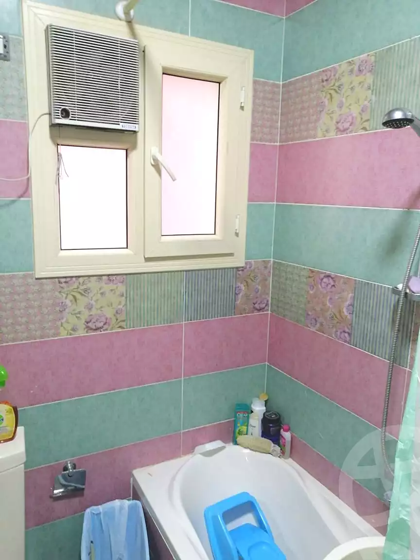 https://aqarmap.com.eg/en/listing/7126823-for-sale-cairo-el-sheikh-zayed-city-compounds-el-yasmeen-compound