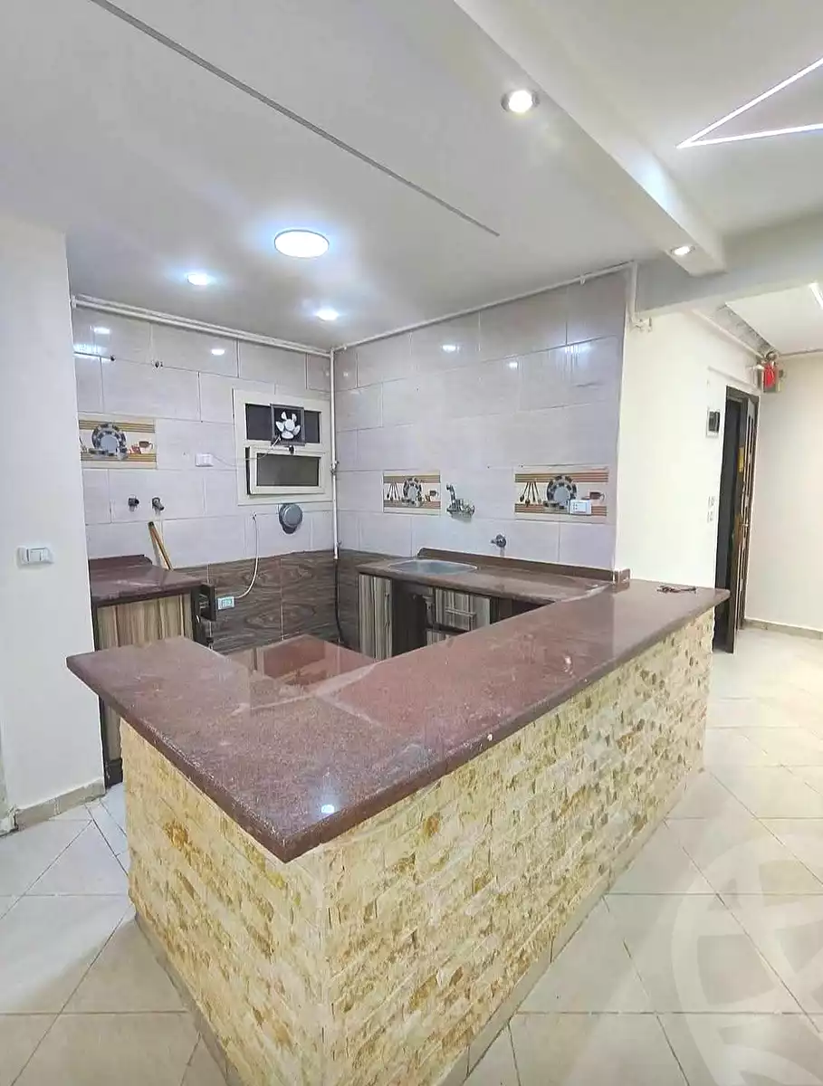 https://aqarmap.com.eg/ar/listing/7126292-for-sale-alexandria-el-asafra-l-sfr-bhry