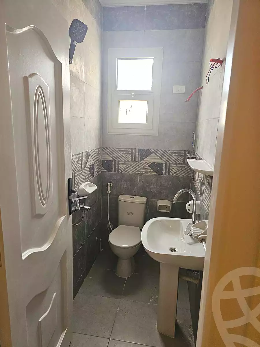 https://aqarmap.com.eg/ar/listing/7127412-for-rent-cairo-6th-of-october-el-tawsaat-el-shamalya-hy-2000-qt