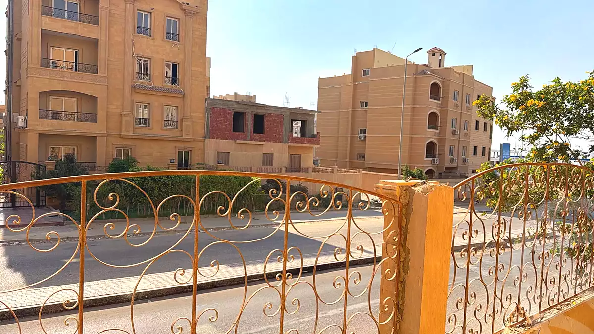 دوبلكس بـ٣ غرف نوم في جاردينيا هايتس، صورة ٢ من ١٤