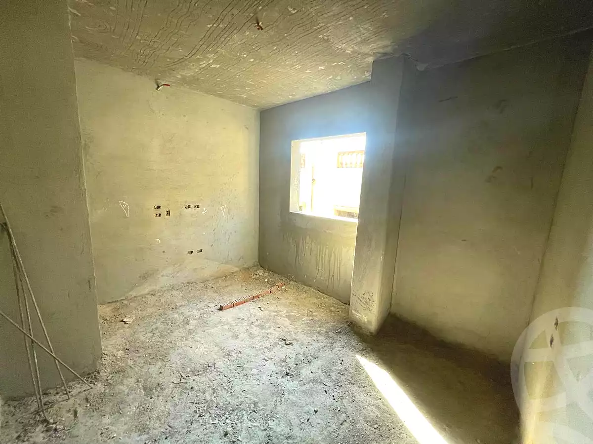 https://aqarmap.com.eg/en/listing/7127506-for-sale-cairo-new-cairo-compounds-lmn-l-m