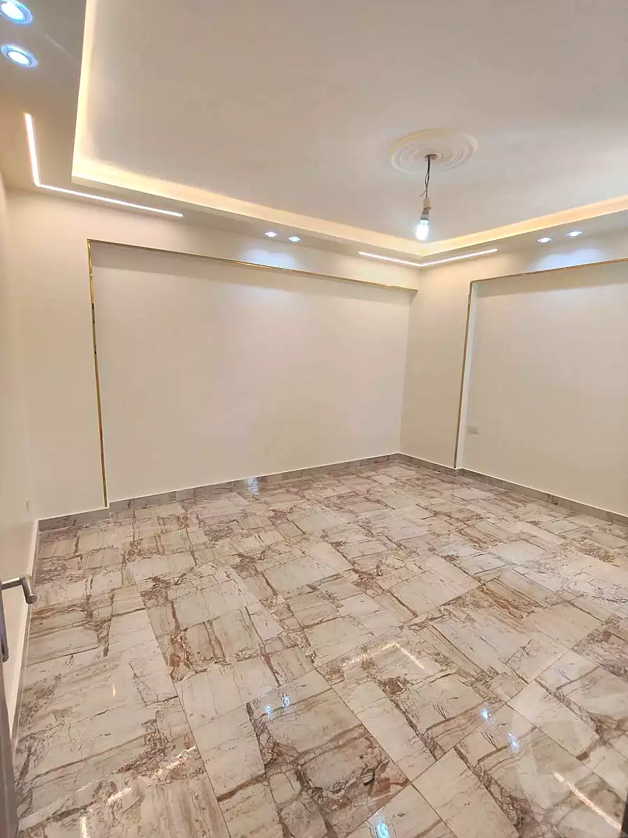 https://aqarmap.com.eg/ar/listing/7127523-for-sale-alexandria-sydy-bshr-sydy-bshr-bhry-khalil-hamada-st