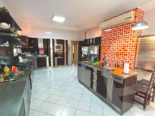 https://aqarmap.com.eg/ar/listing/7128257-for-sale-cairo-new-cairo-ganob-el-akadamiya-south-academy-a-zaid-ebn-haretha-st
