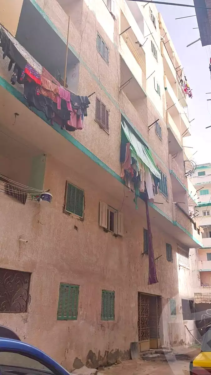 https://aqarmap.com.eg/en/listing/7128355-for-sale-alexandria-al-agamy-el-hanouvel