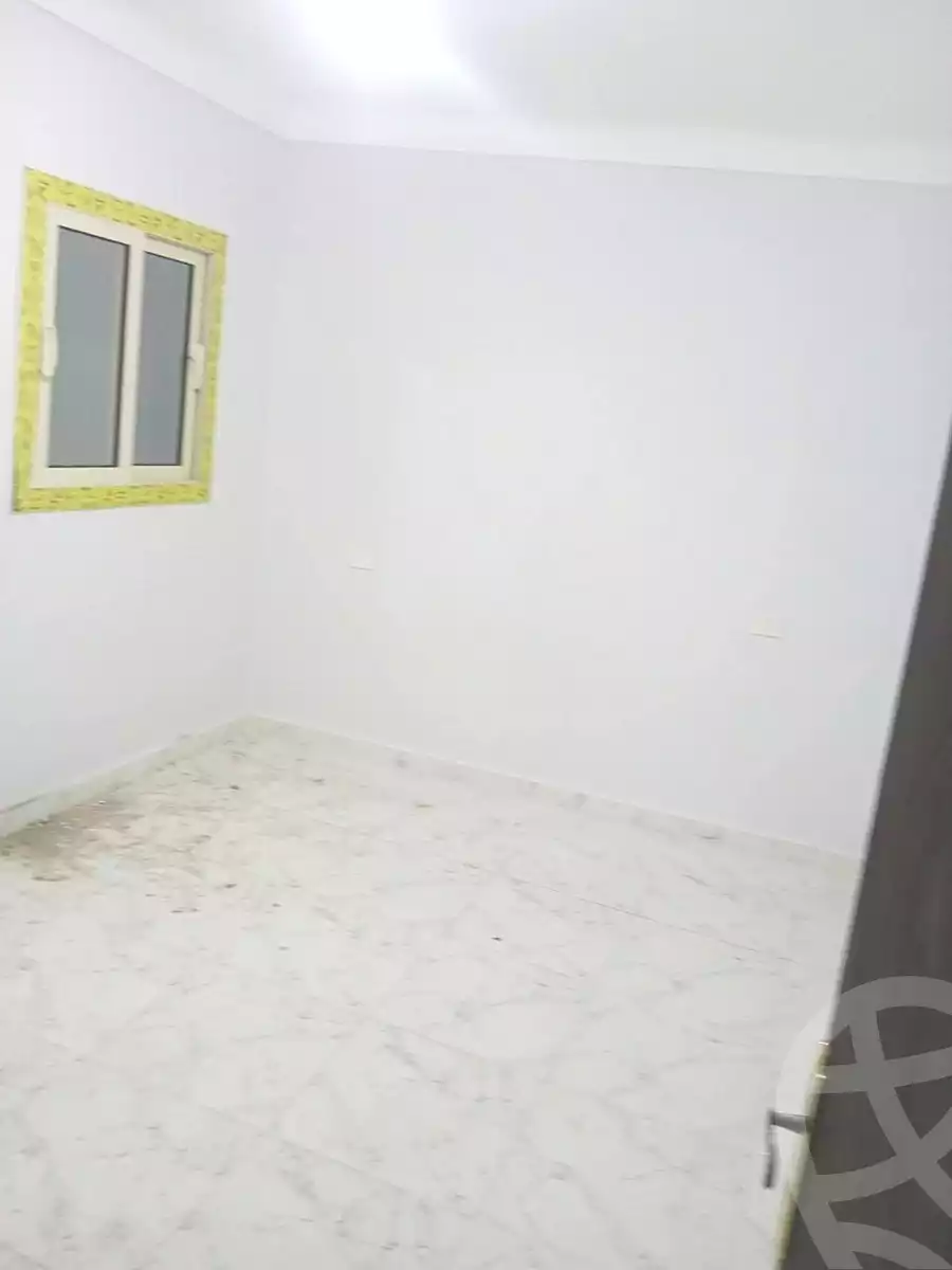 https://aqarmap.com.eg/ar/listing/7128375-for-sale-alexandria-sydy-bshr-sydy-bshr-bhry-gamal-abd-el-nasir-st