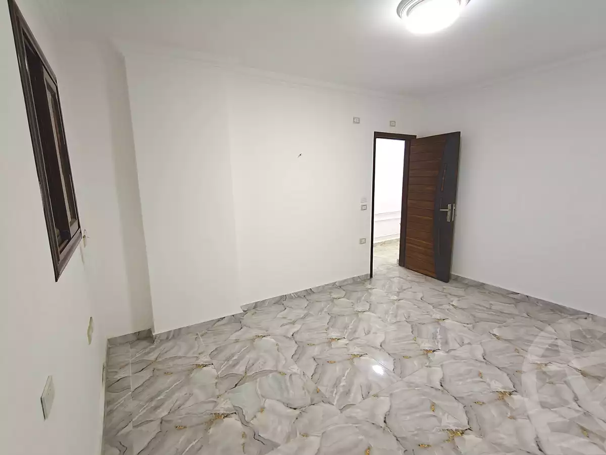 https://aqarmap.com.eg/ar/listing/7129451-for-sale-cairo-old-cairo-nile-corniche-st