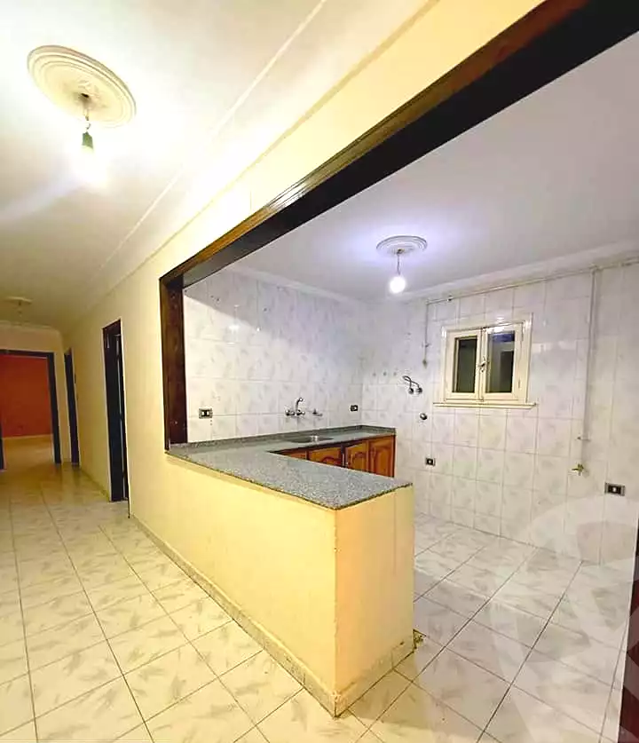 https://aqarmap.com.eg/ar/listing/7129455-for-sale-alexandria-sydy-bshr-sydy-bshr-bhry-mansour-el-qady-st