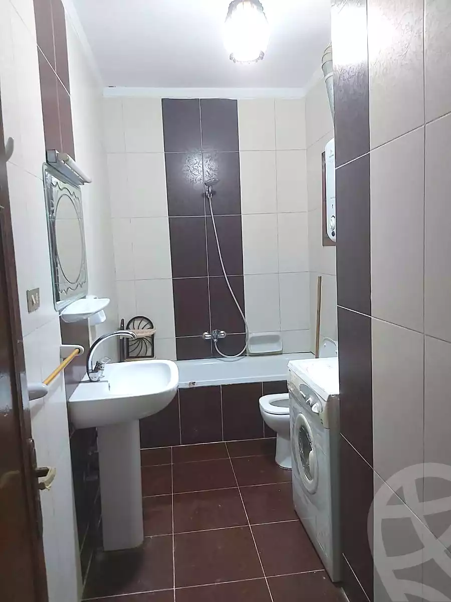https://aqarmap.com.eg/ar/listing/7129548-for-rent-cairo-el-sheikh-zayed-city-el-hay-elawel-street-12