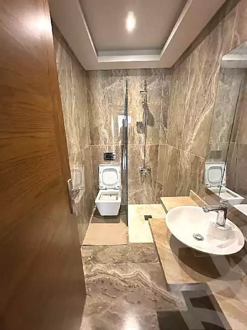https://aqarmap.com.eg/en/listing/7129571-for-rent-cairo-new-cairo-compounds-lakeview-residence