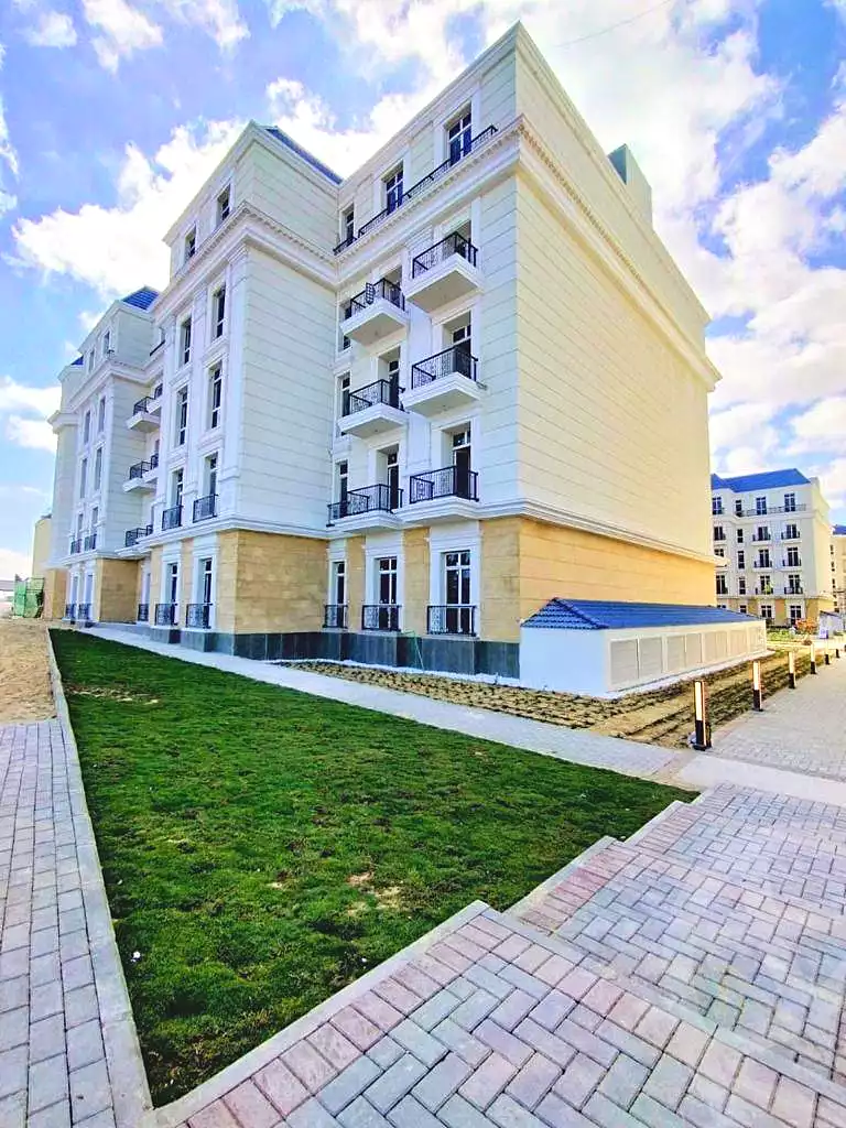 https://aqarmap.com.eg/en/listing/7129564-for-sale-north-coast-new-alamein-mntj-t-l-lmyn-ljdyd-latin-city-city-edge