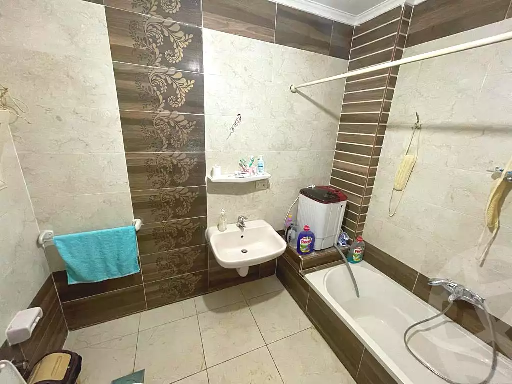 https://aqarmap.com.eg/ar/listing/7129812-for-sale-cairo-new-cairo-el-narges-el-narges-1-el-mosheer-ahmed-badawi-st