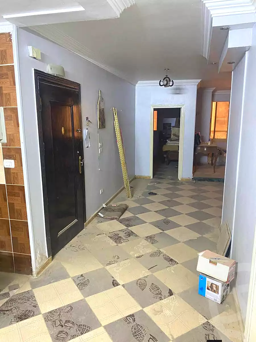 https://aqarmap.com.eg/en/listing/7129845-for-sale-cairo-nozha-2-el-khamseen-st